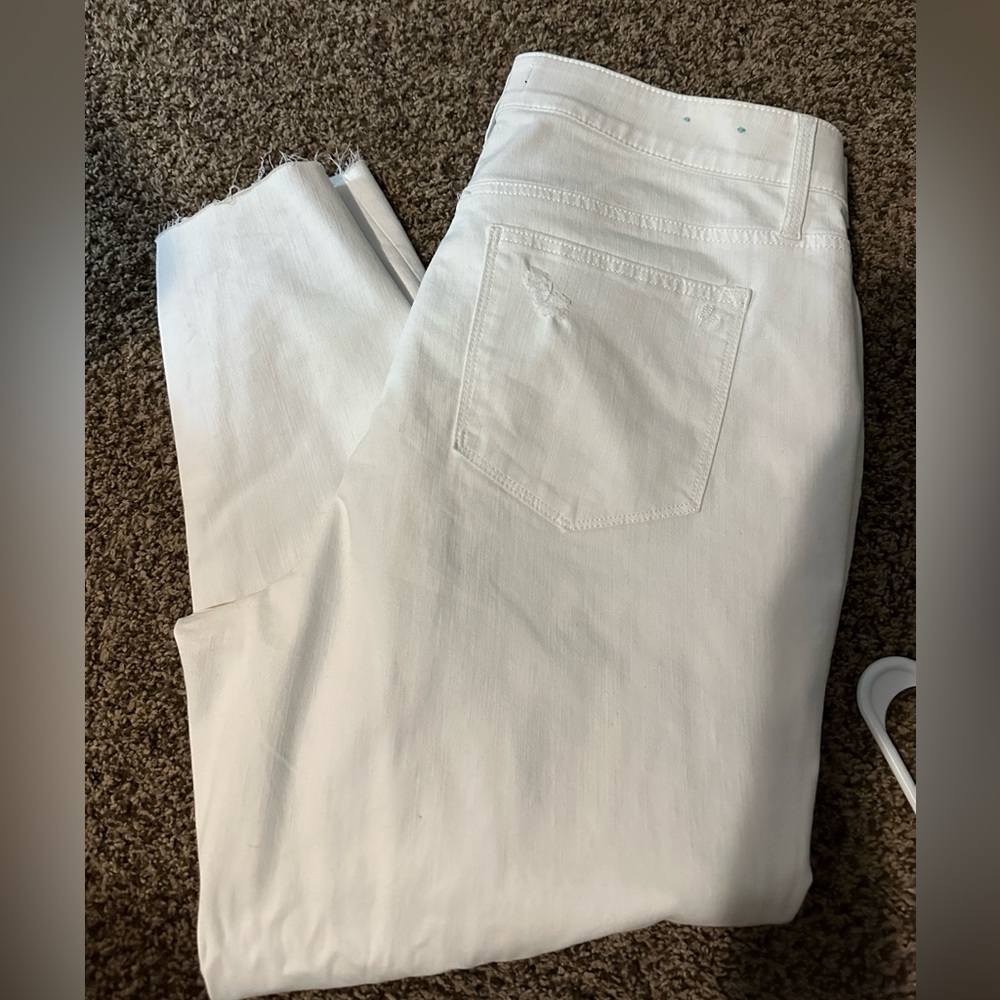 LuLaRoe 40 jeans ankle distress